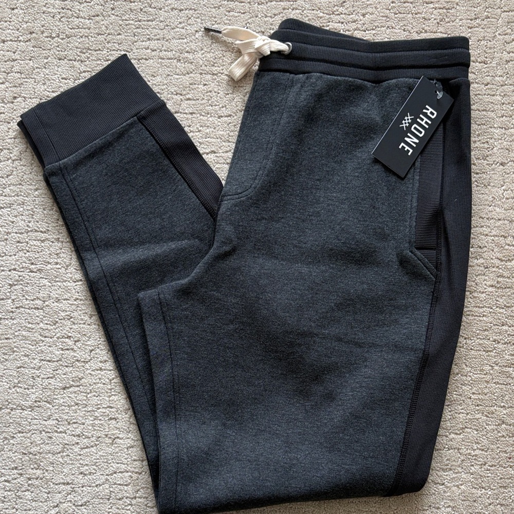 RHONE Charcoal Heather Joggers with Black Trim